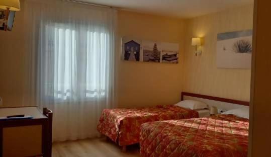 Hotel Sables D'O Et Son Restaurant Le 16 Bis لي سابلِ دولونْ المظهر الخارجي الصورة