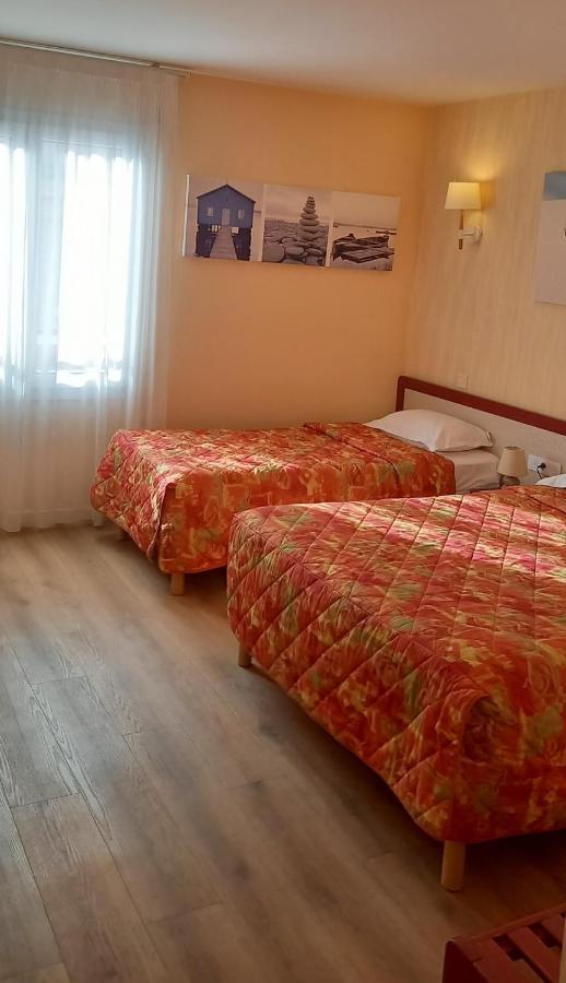 Hotel Sables D'O Et Son Restaurant Le 16 Bis لي سابلِ دولونْ المظهر الخارجي الصورة