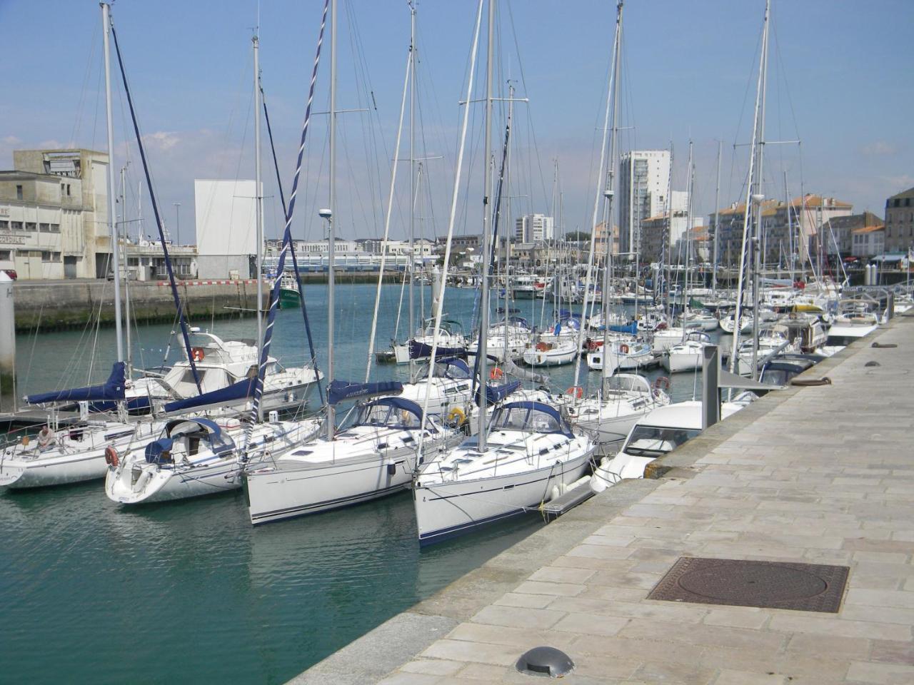 Hotel Sables D'O Et Son Restaurant Le 16 Bis لي سابلِ دولونْ المظهر الخارجي الصورة